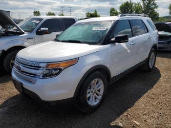  Salvage Ford Explorer