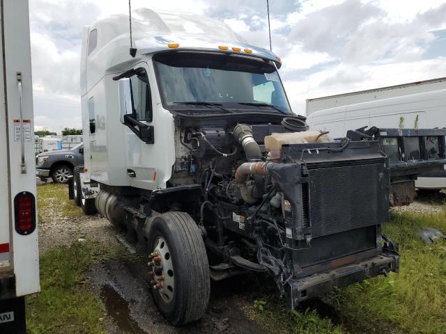  Salvage Peterbilt 579