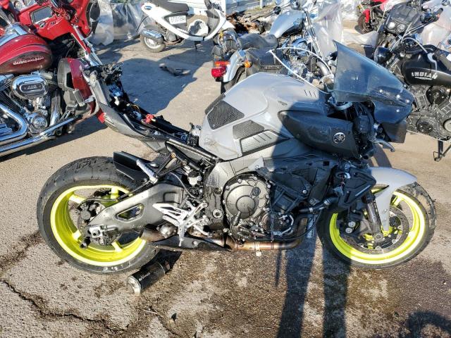  Salvage Yamaha Fz1