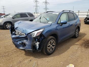  Salvage Subaru Forester