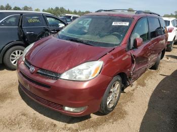  Salvage Toyota Sienna