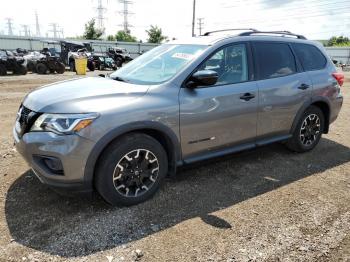  Salvage Nissan Pathfinder