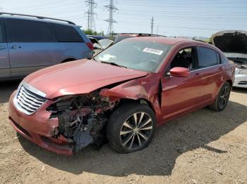  Salvage Chrysler 200