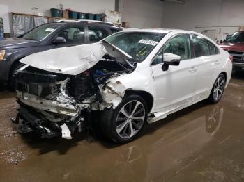  Salvage Subaru Legacy