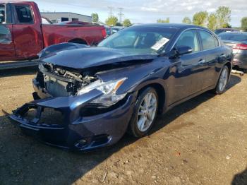  Salvage Nissan Maxima