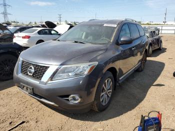  Salvage Nissan Pathfinder