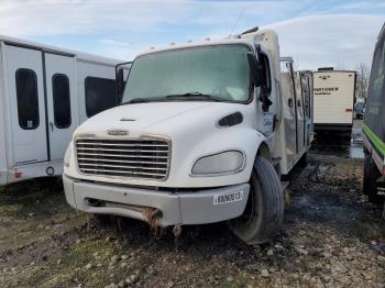  Salvage Freightliner M2 106 Med