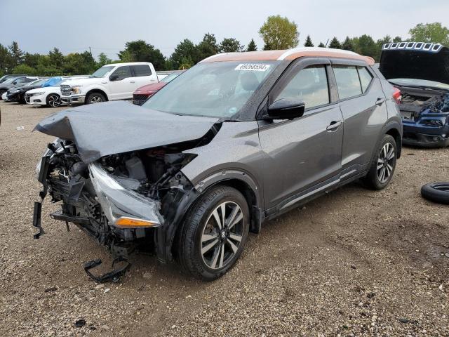  Salvage Nissan Kicks