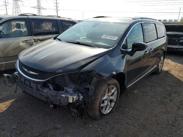  Salvage Chrysler Pacifica