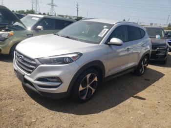  Salvage Hyundai TUCSON