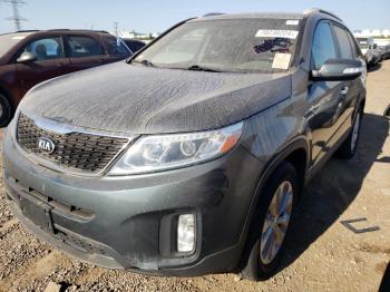  Salvage Kia Sorento