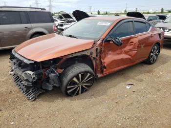  Salvage Nissan Altima