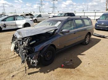  Salvage Volvo V70