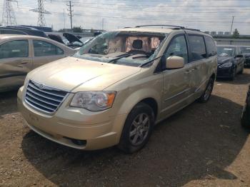  Salvage Chrysler Minivan