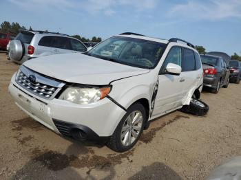  Salvage Subaru Forester