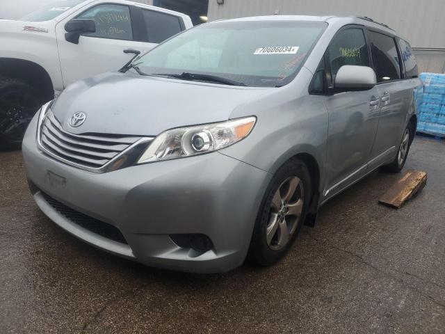  Salvage Toyota Sienna