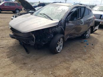  Salvage Hyundai TUCSON