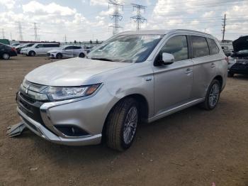  Salvage Mitsubishi Outlander