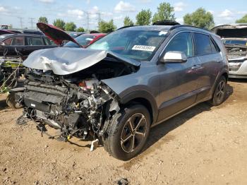  Salvage Kia Niro