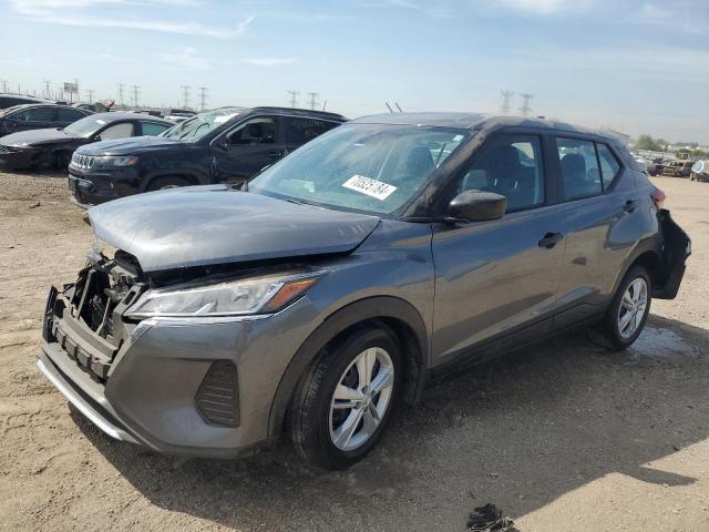  Salvage Nissan Kicks