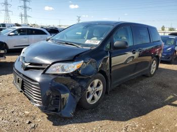  Salvage Toyota Sienna