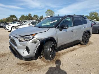  Salvage Toyota RAV4