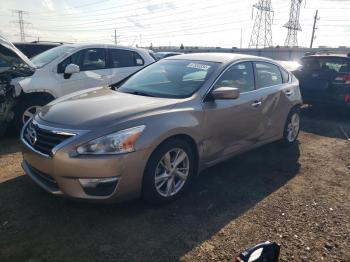  Salvage Nissan Altima