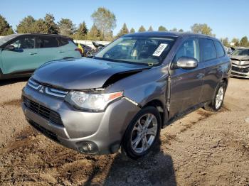  Salvage Mitsubishi Outlander