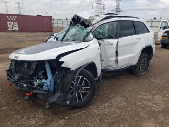  Salvage Jeep Grand Cherokee