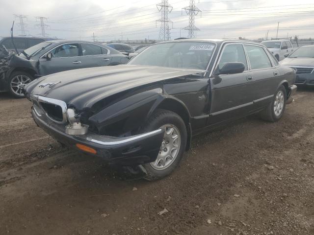  Salvage Jaguar Xj8