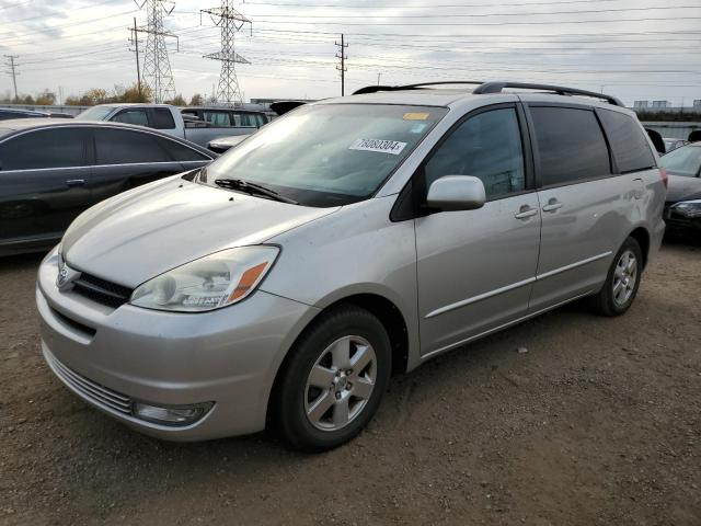  Salvage Toyota Sienna