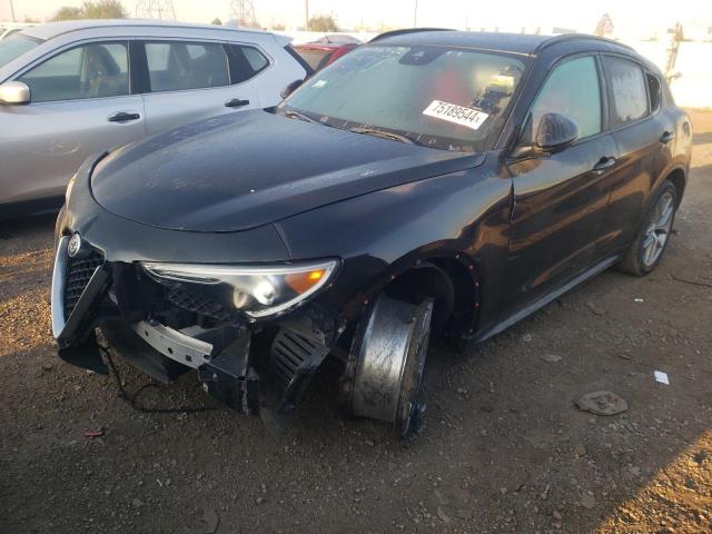  Salvage Alfa Romeo Stelvio