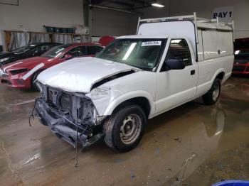  Salvage Chevrolet S-10