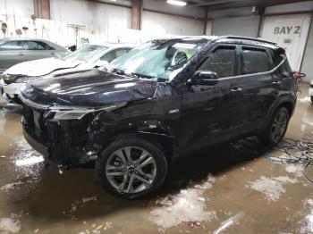  Salvage Kia Seltos