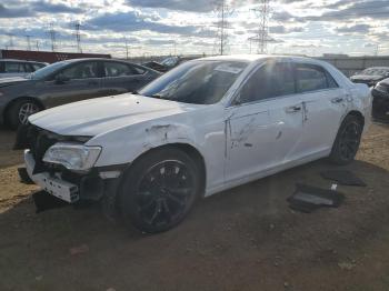  Salvage Chrysler 300