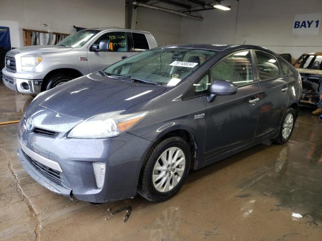  Salvage Toyota Prius