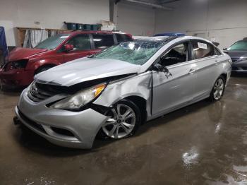  Salvage Hyundai SONATA