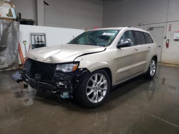  Salvage Jeep Grand Cherokee