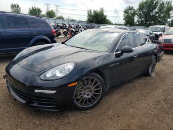  Salvage Porsche Panamera