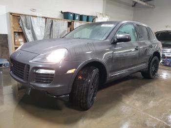  Salvage Porsche Cayenne