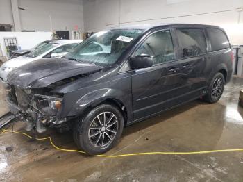  Salvage Dodge Caravan