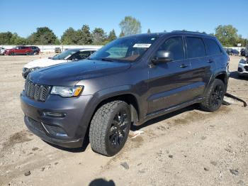  Salvage Jeep Grand Cherokee