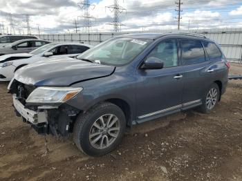  Salvage Nissan Pathfinder