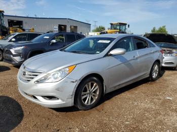  Salvage Hyundai SONATA