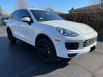  Salvage Porsche Cayenne