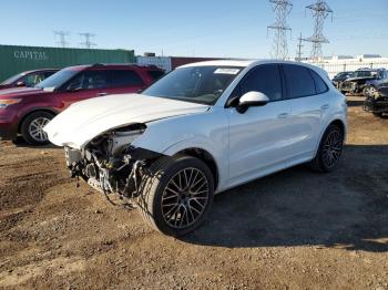  Salvage Porsche Cayenne