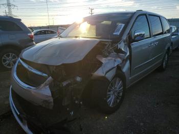  Salvage Chrysler Minivan