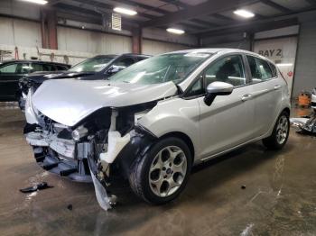  Salvage Ford Fiesta