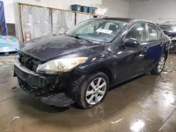  Salvage Mazda 3