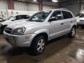  Salvage Hyundai TUCSON